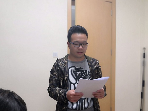 b3471c4ed651456ca420b1b5bdfcc7e8.jpg 佘木子讲述比赛经历.jpg