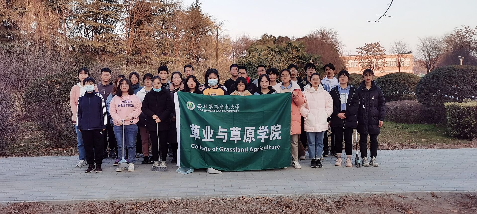 0cf22f89b5d449b2be342a09806dd391.png 0cf22f89b5d449b2be342a09806dd391.png